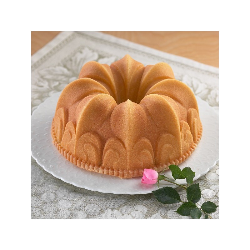 Nordic Ware Fleur de Lis Bundt Pan