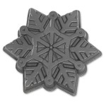 Nordic Ware Snowflake Backform
