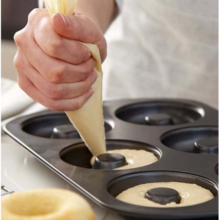 Wilton Doughnut Pan – Bake 6 Donuts in the Oven