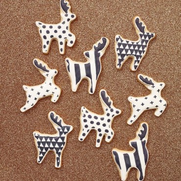 Wilton Prancing Reindeer Cookie Cutter Set, 4 pcs