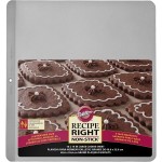 Wilton Recipe Right Non-Stick Cookie Sheet, 40.6 x 35.6cm