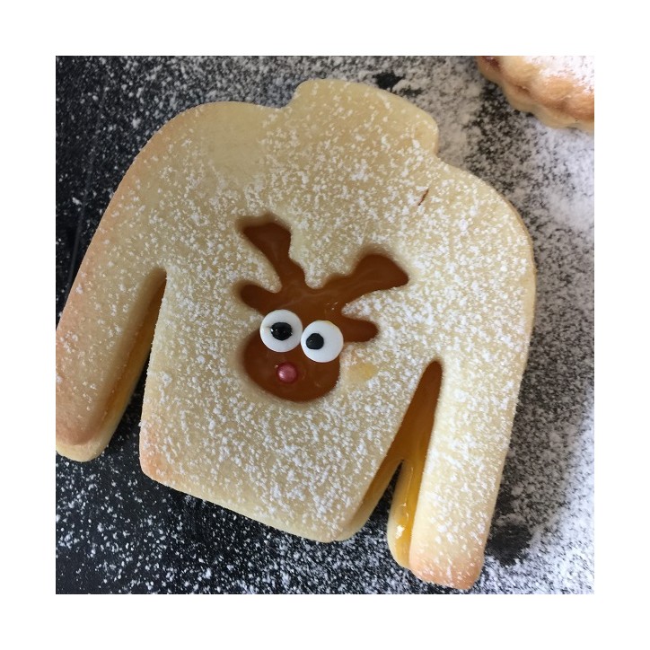 Ugly Christmas Sweater Cookie Cutter Set - Dr. Oetker 1065 Ugly Christmas Sweater Cookie Cutter Set - Dr. Oetker 1065