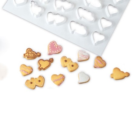 45 Hearts multi cookies cutter plate