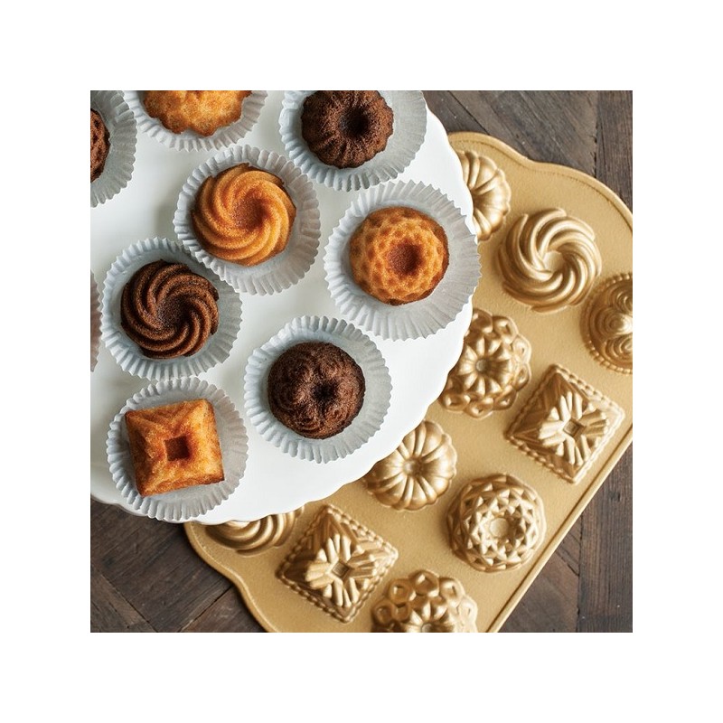 Nordic Ware Mini Charms Bundt Pan