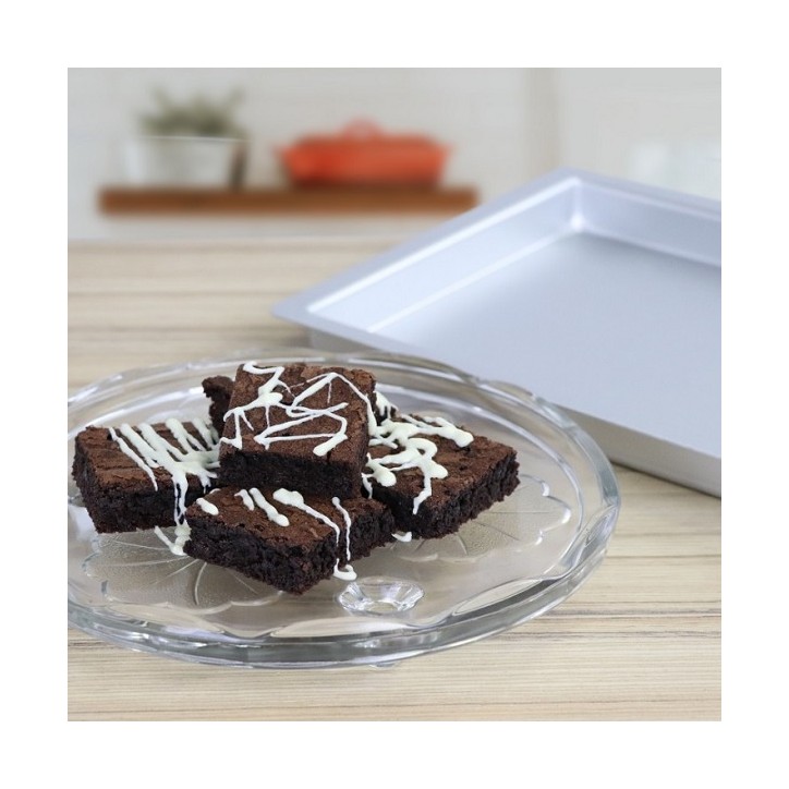 PME Brownie Aluminium Backblech 20x30cm PME Brownie Aluminium Backblech 20x30cm