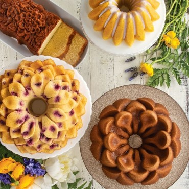 Magnolia Bundt Baking Pan 93848