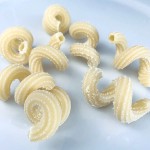 Cavatappi POM Pasta Disc for Philips Pastamaker Noodle Machine Cavatappi POM Pasta Disc for Philips Pastamaker Noodle Machine