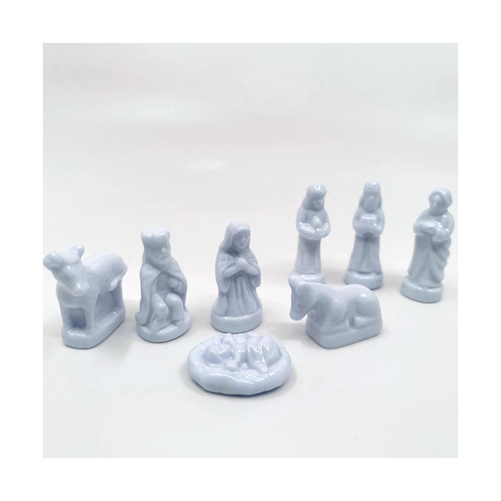 Santons Porcelain Epiphany Figurine – 1 of 8 Designs Santons Porcelain Epiphany Figurine – 1 of 8 Designs
