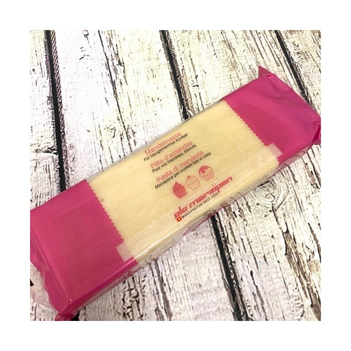 olo Natural Baking Marzipan 500g – Swiss Marzipan with 41% Almonds olo Natural Baking Marzipan 500g – Swiss Marzipan with 41% Almonds