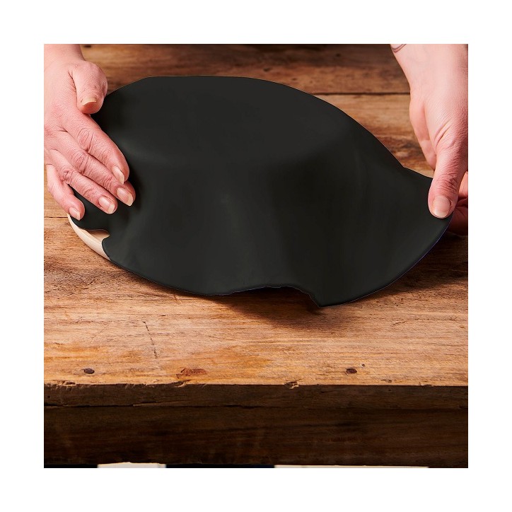 FunCakes Ready-Rolled Black Fondant 430g – Vegan & Halal Cake Cover FunCakes Ready-Rolled Black Fondant 430g – Vegan & Halal Cake Cover