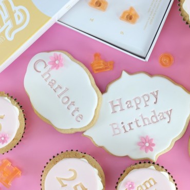 PME Fun Fonts Cupcakes & Cookies Stamping Set - Collection 2