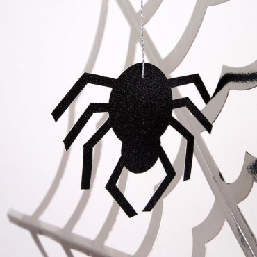 Meri Meri Hängedekoration Halloween Silber Spinnennetze und schwarze Spinnen MM-217171