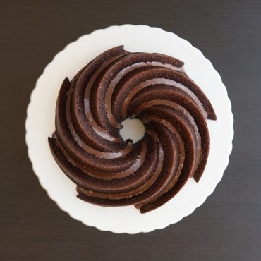 6 Cup Heritage Bundt Pan by Nordicware