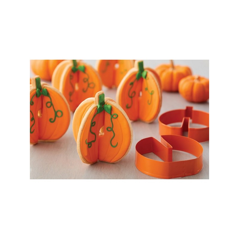 Wilton 3D Pumpking Cookie Cutter Set