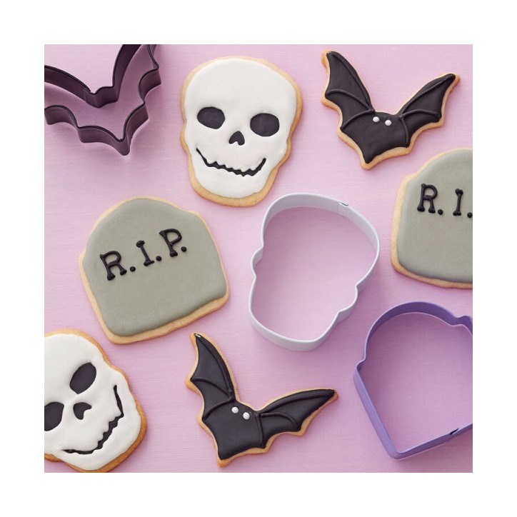 Wilton Halloween Graveyard Cookie Cutter Set 3 pcs