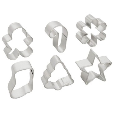 Wilton Mini Holiday Cookie Cutter Set in Wreath Gift Packaging  02-0-0382