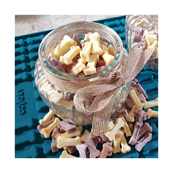 Dog Treats Baking Mat Bones - Medium Bones Dogtreat Baking Mould