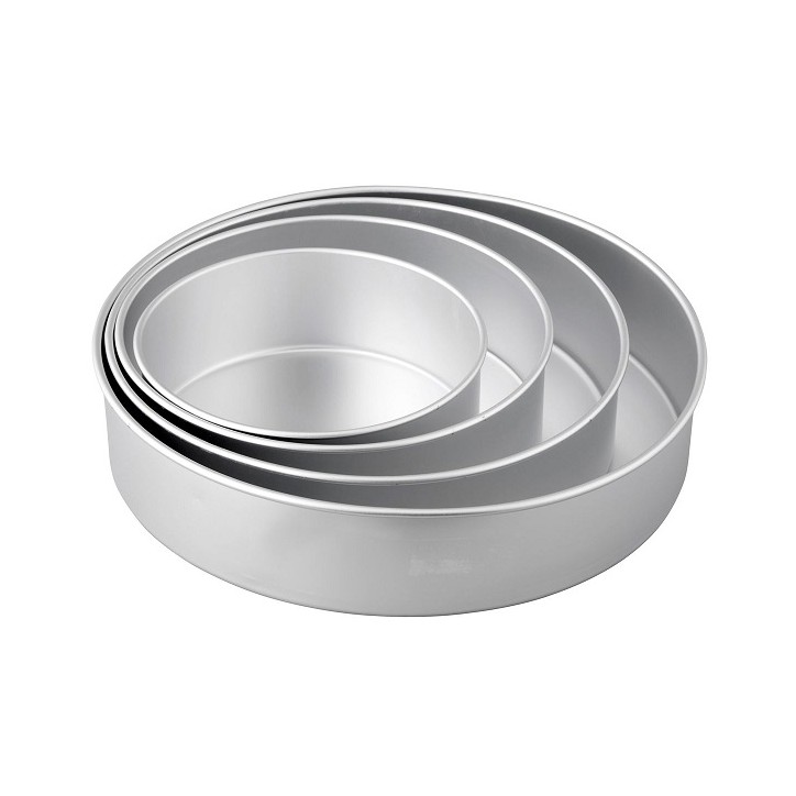 Wilton Round Baking Tins Performance Pans