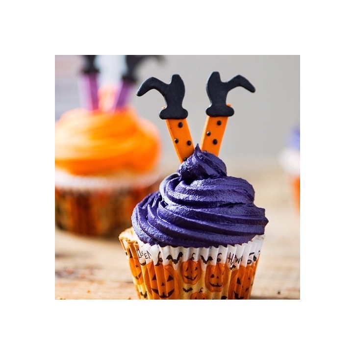 Halloween Sugar Pipings Witch