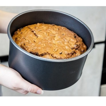 18cm MasterClass Non-Stick Round Cake Pan perfect for Mini Layer Cakes