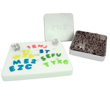 PME Alphabet Ausstecher Set