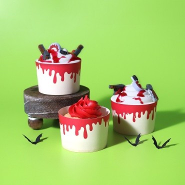 Halloween Backförmchen mit tropfendem Blut-Design | Bakeria.ch