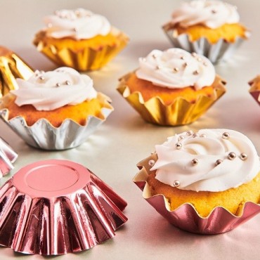 Bloom Baking Cups Metallic Gold High-Quality Free-Standing Baking Cups