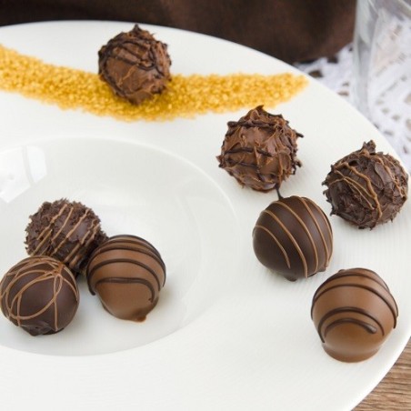 Milk Chocolate Praline Shells – ø 26 mm, Gluten-Free & Vegetarian