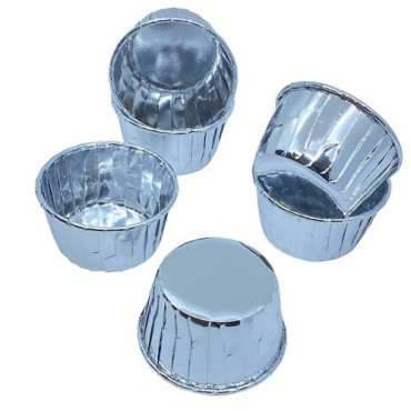 Bakeria Silver Cupcake Cups – Perfect for Christmas & New Year’s Eve