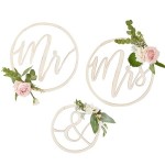 Ginger Ray Mr & Mrs Wooden Hoops Ginger Ray Mr & Mrs Wooden Hoops