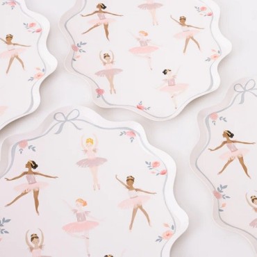 Meri Meri Ballerina Teller, 8 Stück – Tanzende Ballerinas für deine Feier