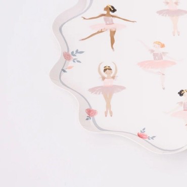 Meri Meri Ballerina Teller, 8 Stück – Tanzende Ballerinas für deine Feier