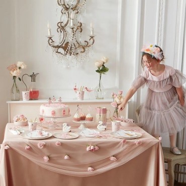 Meri Meri Ballerina Teller, 8 Stück – Tanzende Ballerinas für deine Feier