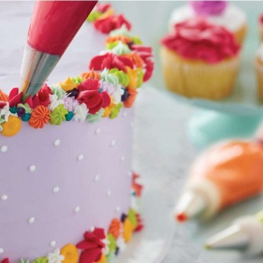 Wilton Deluxe Decorating Tip Set/29 – 29-teiliges Set für professionelle Kuchendekoration