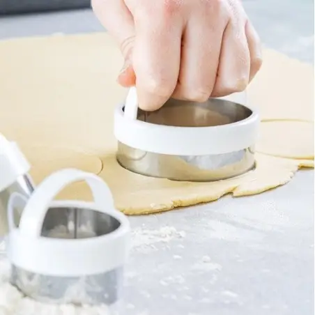 KitchenCraft Stainless Steel Pastry Cutters – 3-Piece Set with Handle