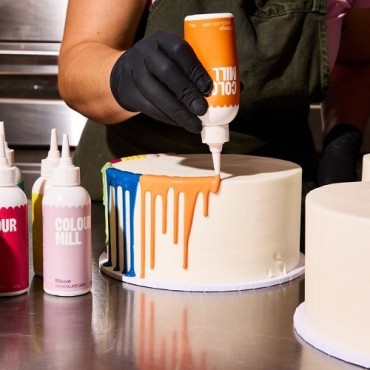 Colour Mill Choco Drip Orange 125g – Bright Orange Chocolate Drip for Cakes & Treats