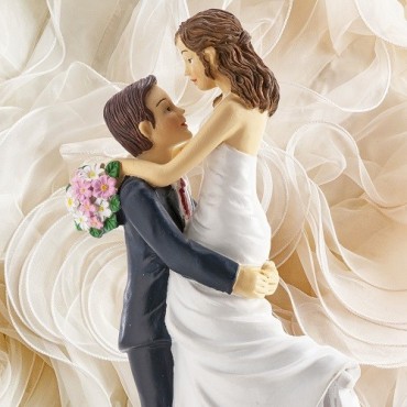 Dekora "Bride in His Arms" Cake Topper – Romantic Wedding Couple 18cm