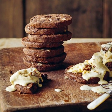 Beyond Bread – Süsses mit Sauerteig von Vanessa Kimbell | Backbuch für gesunde Rezepte mit Darmfokus