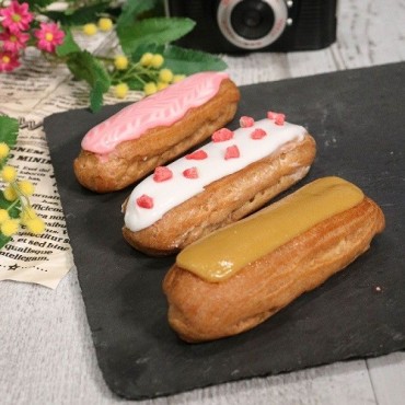 Patisdécor Flüssigfondant Weiss – Perfekte Glasur für Eclairs & Törtchen, 300g