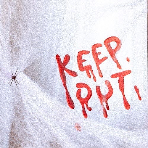 Partydeco Halloween Keep Out Gel-Fenstersticker Partydeco Halloween Keep Out Gel-Fenstersticker