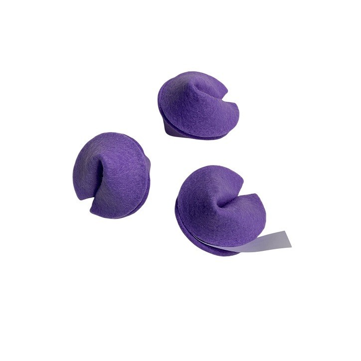 Felt Fortune Cookie Lilac – Creative Gift & Table Decoration Switzerland