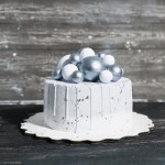 Patisdécor Silber Dekokugeln auf Draht, 12 Stück Patisdécor Silber Dekokugeln auf Draht, 12 Stück