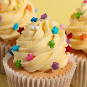 PME Regenbogen Sterne – Sprinkle Charms 25 g für farbenfrohe Cupcakes & Desserts