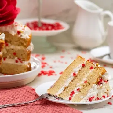 Heart Sprinkles Red White 100g | deKora | Valentine’s Cake Decor