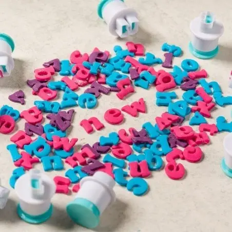 LOYAL Mini Alphabet Ausstecher Set A-Z – 26 Stück
