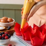 Decora Red Tulip Muffin Wraps, 24 pcs Decora Red Tulip Muffin Wraps, 24 pcs