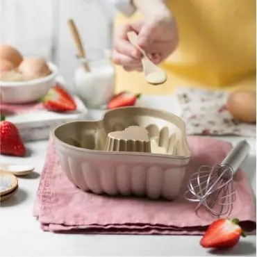 Decora Mini Beatrice Heart Cake Pan 16x16x6cm | Aluminium Cake Pan