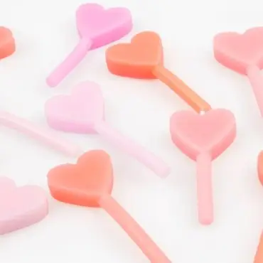 Meri Meri Pinke Herzen Kerzen 12 Stück – Herzkerzen für Torten