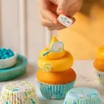 Decora Tennis Cupcake Förmchen, 36 Stück Decora Tennis Cupcake Förmchen, 36 Stück