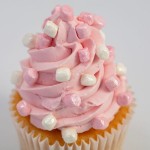 PME Crunch Mallows - Pink & White, 86g PME Crunch Mallows - Pink & White, 86g